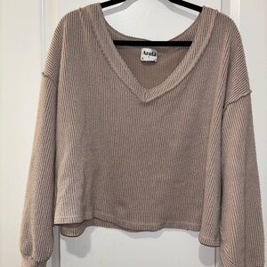 ARULA Ribbed V-Neck Cropped Top - Blush